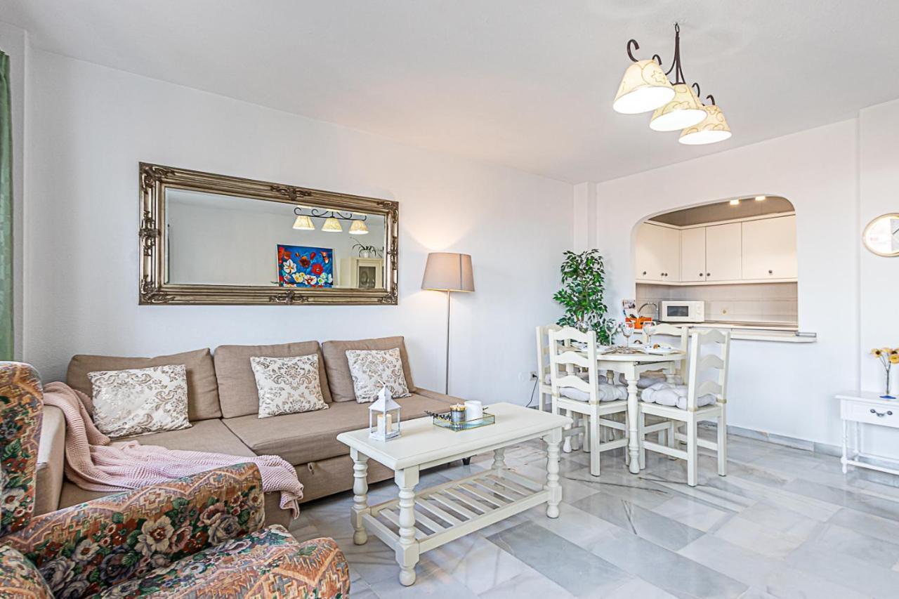 797 Holiday Rentals - Amplio Piso Para 4 En El Centro De Arroyo De La Miel Benalmádena Kültér fotó
