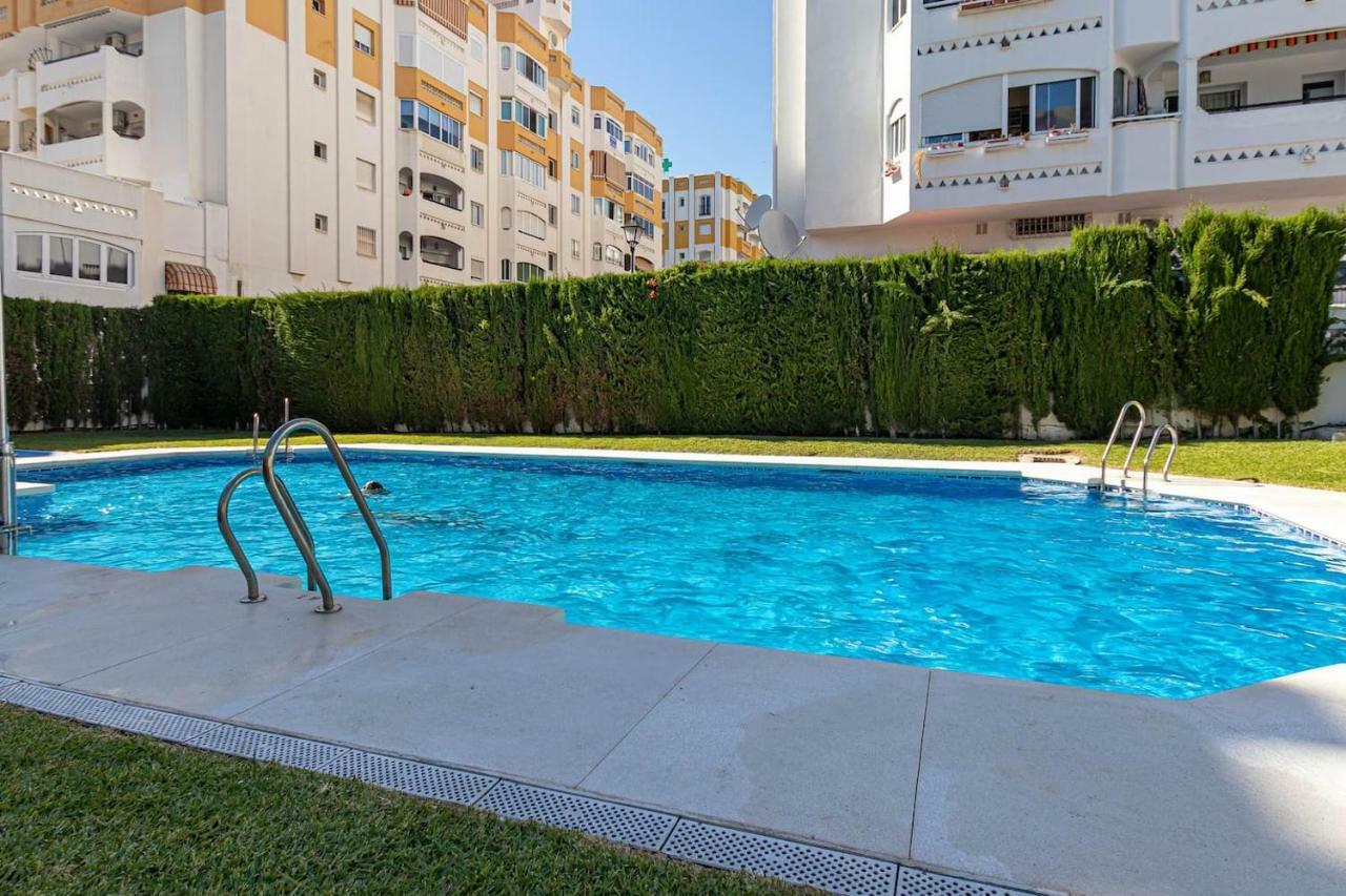 797 Holiday Rentals - Amplio Piso Para 4 En El Centro De Arroyo De La Miel Benalmádena Kültér fotó